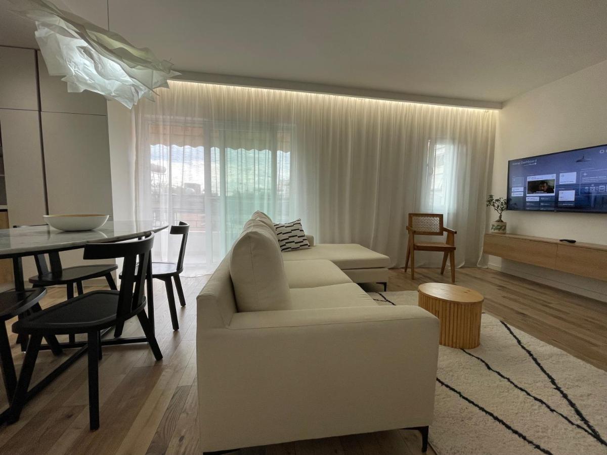 Myslym Shyri'S Apartments Tirana Bagian luar foto