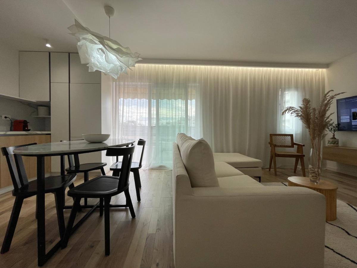 Myslym Shyri'S Apartments Tirana Bagian luar foto